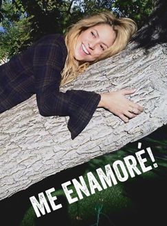 Poster image of Shakira - Me Enamoré